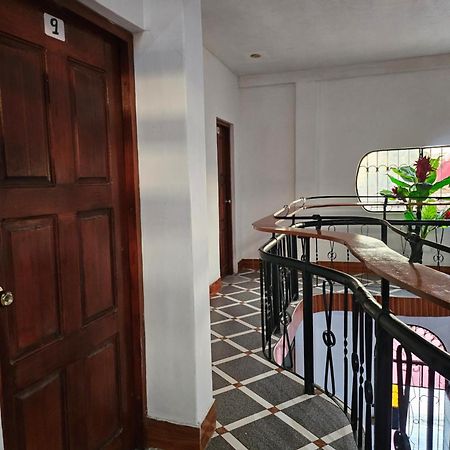 Sarisa House Hotel Iquitos Bagian luar foto