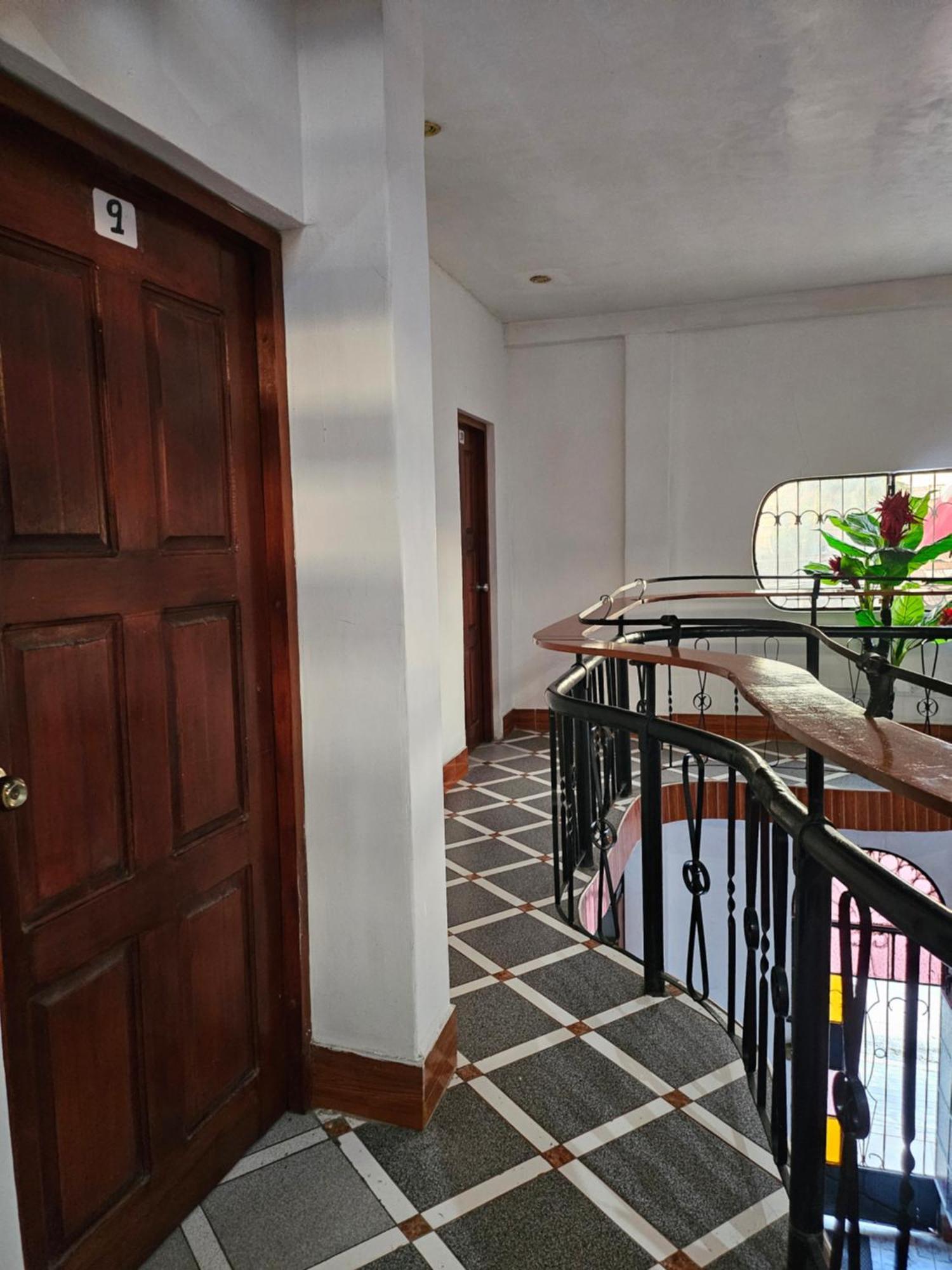 Sarisa House Hotel Iquitos Bagian luar foto