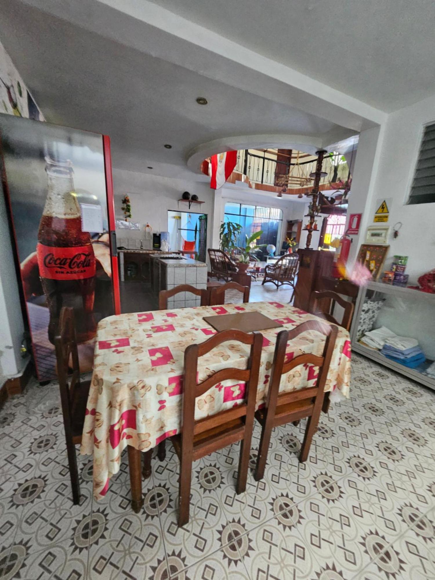Sarisa House Hotel Iquitos Bagian luar foto