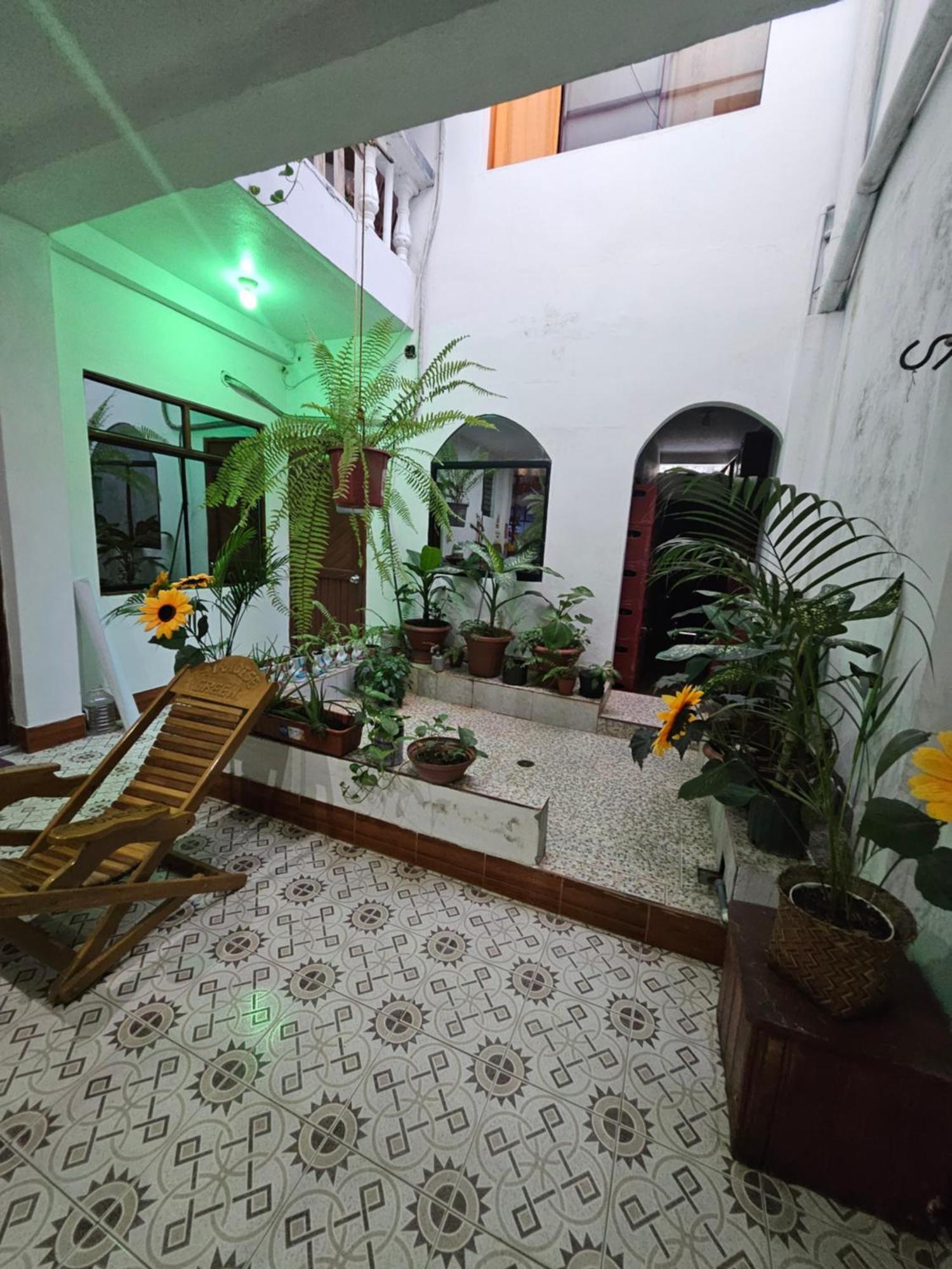 Sarisa House Hotel Iquitos Bagian luar foto